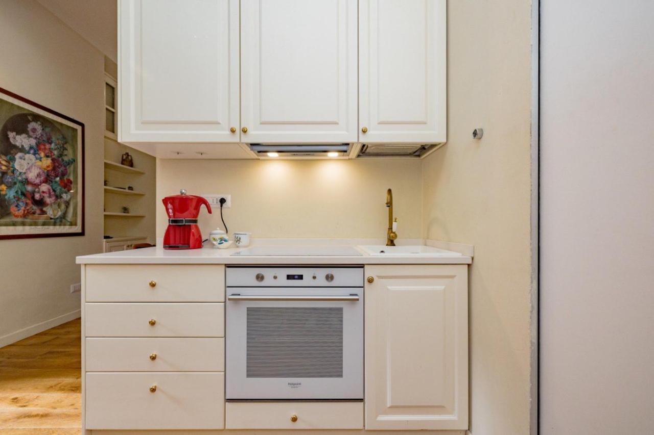 Charme Loft - 5 Min Duomo Apartman Milánó Kültér fotó